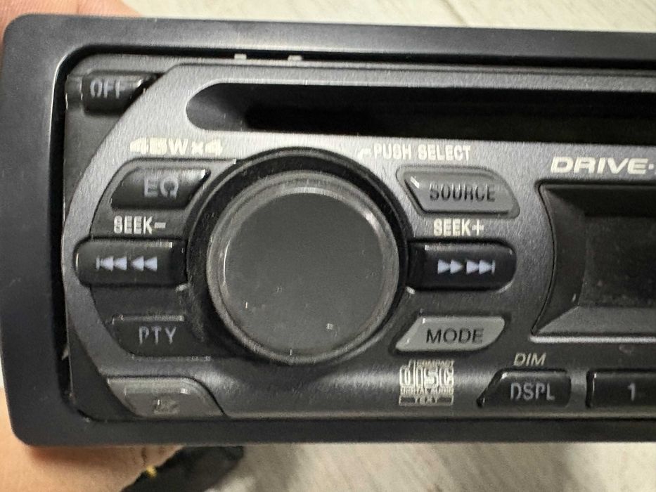 Auto Radio Sony Xplod CDX GT 111