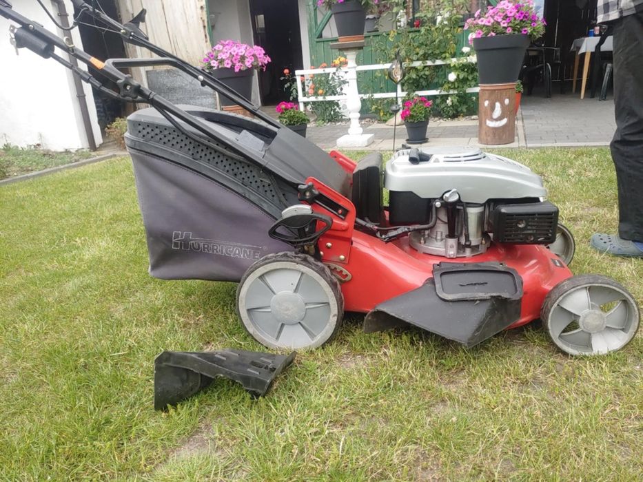 Kosiarka spalinowa jak nowa z napędem