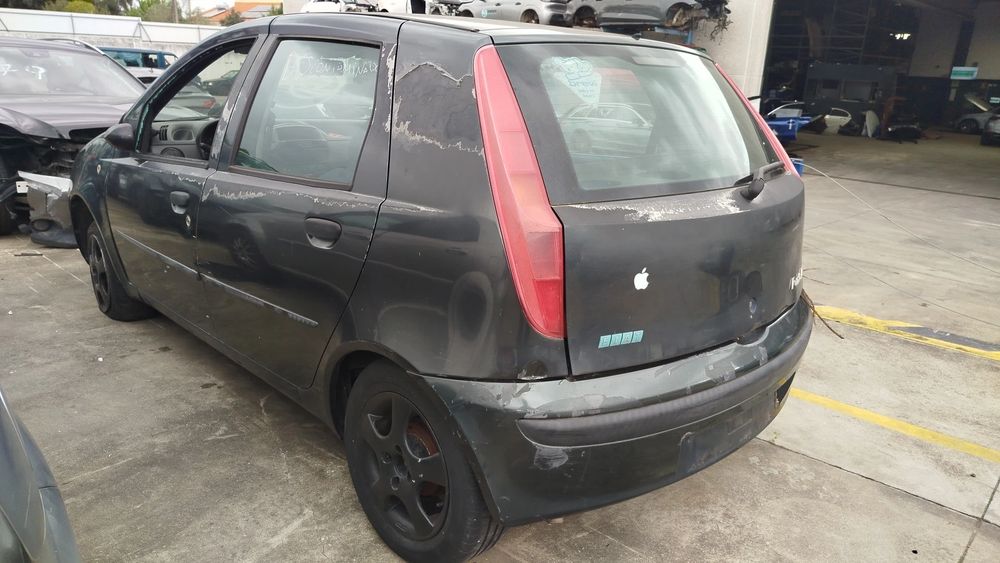 Para peças FIAT Punto (188_)
