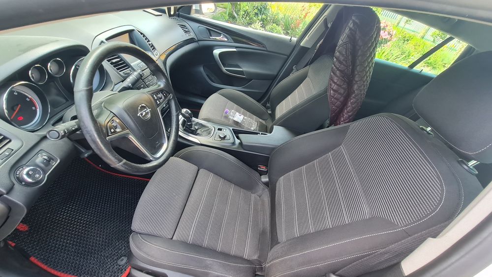 Opel Insignia 2012