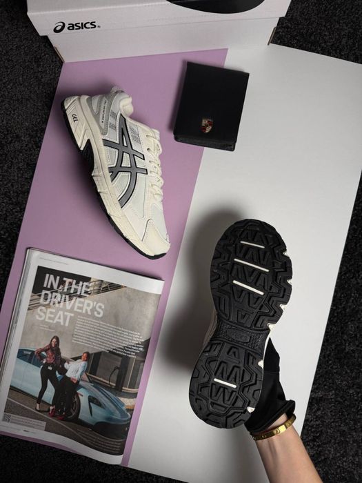 Жіночі кросівки асікс гель вентура ASICS Gel-Venture 6 Beige Metallic [36-41]