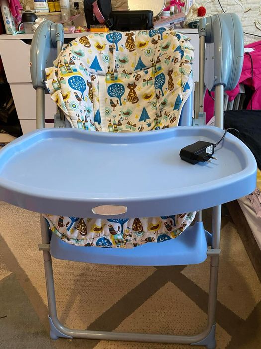Стільчик для годування