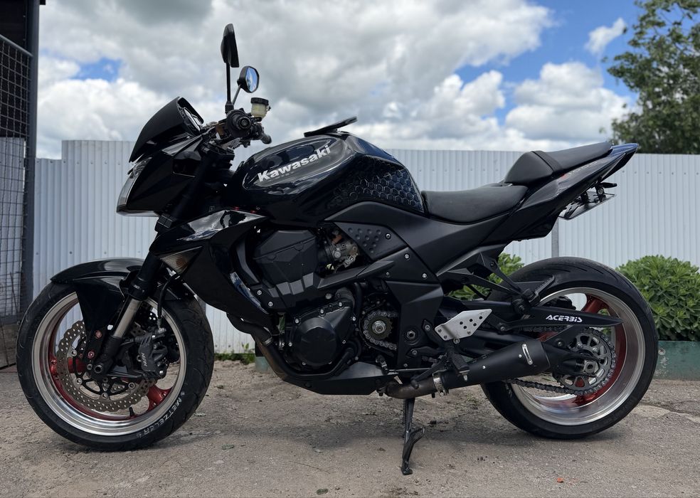 Kawasaki z1000 2010  ( z750 z800 z650 )
