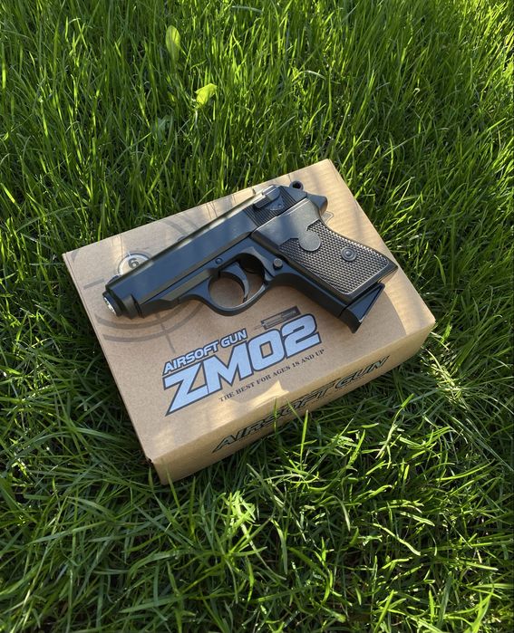 Металевий пістолет Walter PPK - модель ZM02 (іграшка)