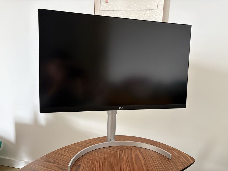 Monitor LG 27” 4k UHD 27UK850-W - USB C