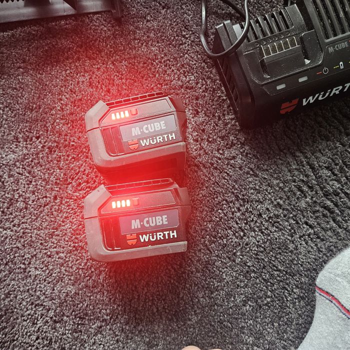 Wurth AKP 12 Compact wyciskacz do silikonu ,masy