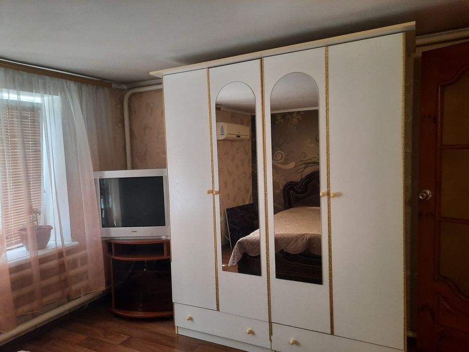 Сдам  дом Фонтанке 2 ,отдельно стоящий гостевой домик