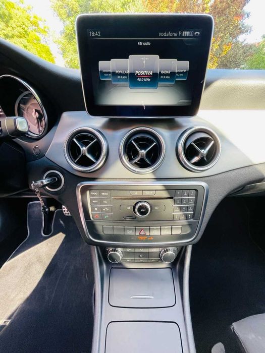 Mercedes-Benz CLA 200 d Shooting Brake AMG Line Aut.