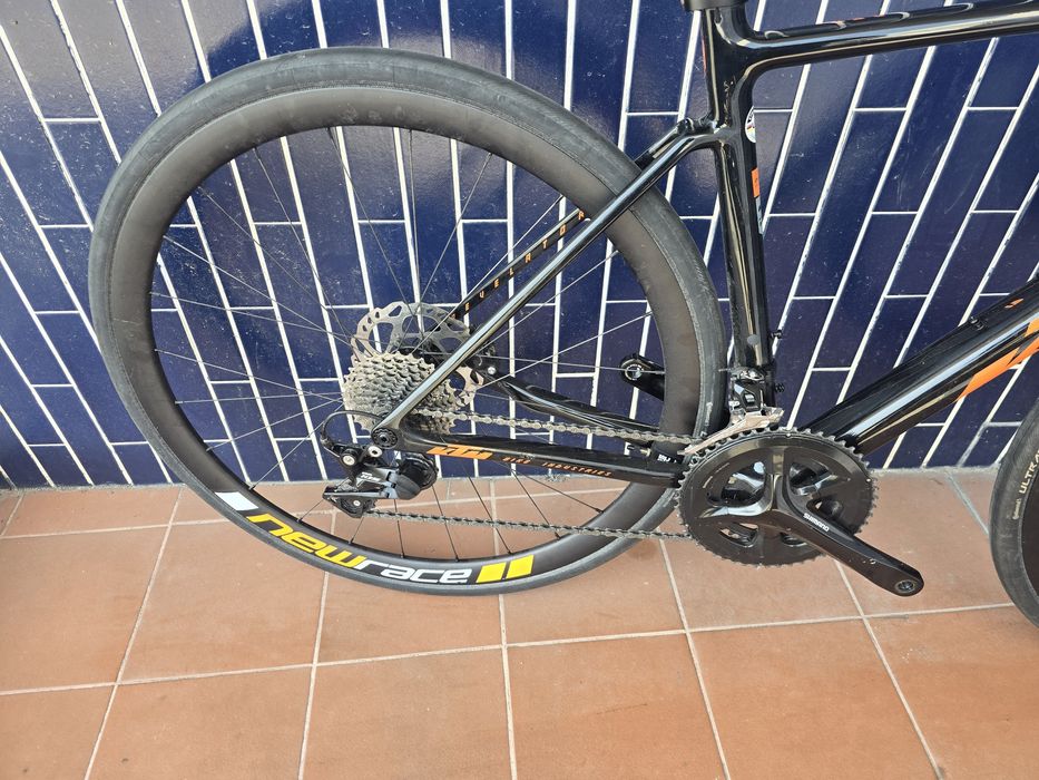 Ktm de carbono xs com new race de disco