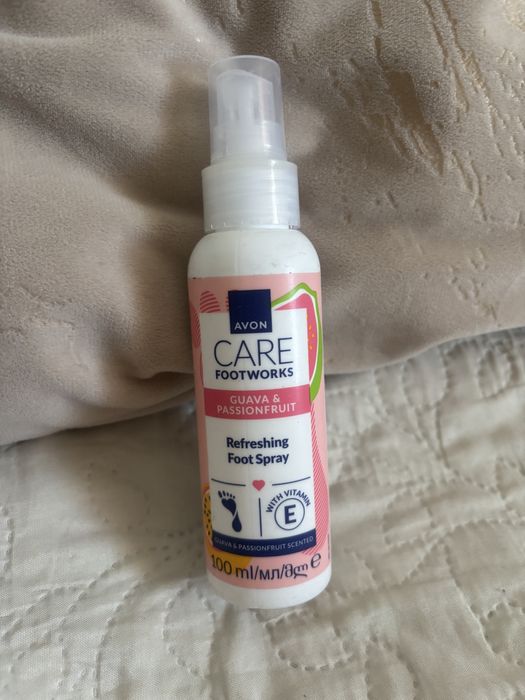 Odswiezajacy spray do stop Guawa&Passionfruit