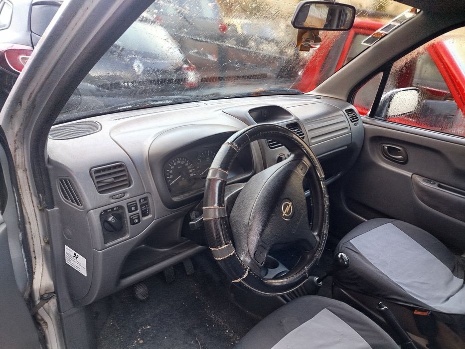 Opel agila  1.2 ecu