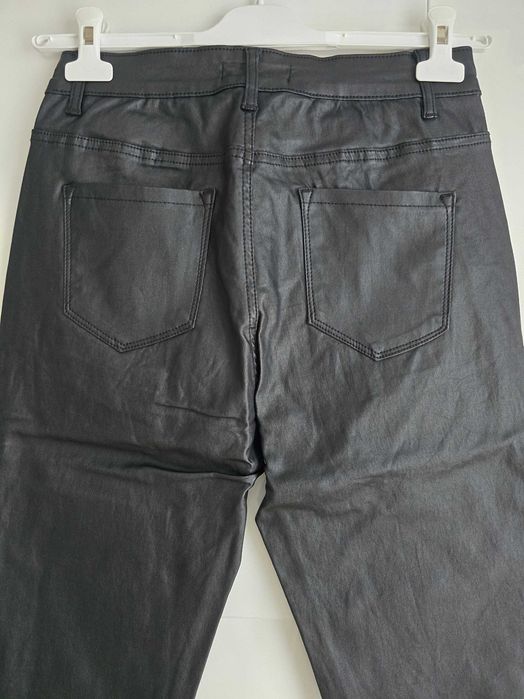 Spodnie Redseventy ekoskóra rozm. 40 czarne NOWE