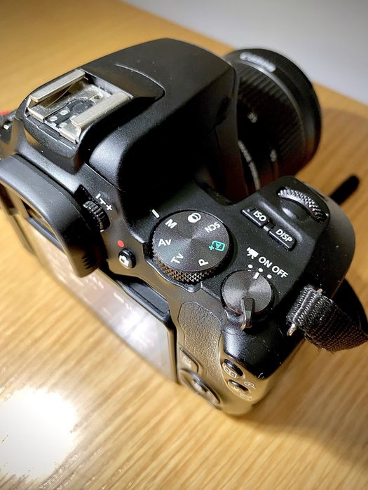 Canon 250d como nova