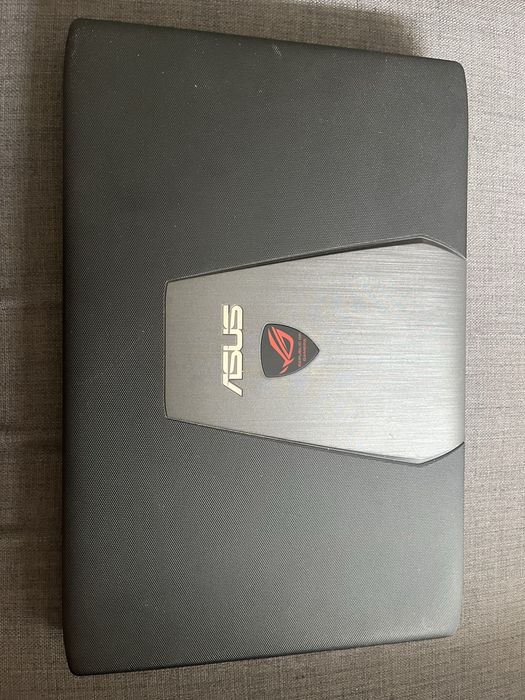 Vendo/Troco Portátil Gaming Asus i7