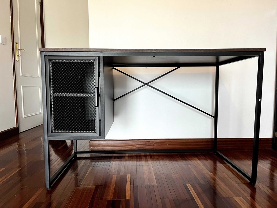 Secretaria industrial Beliani