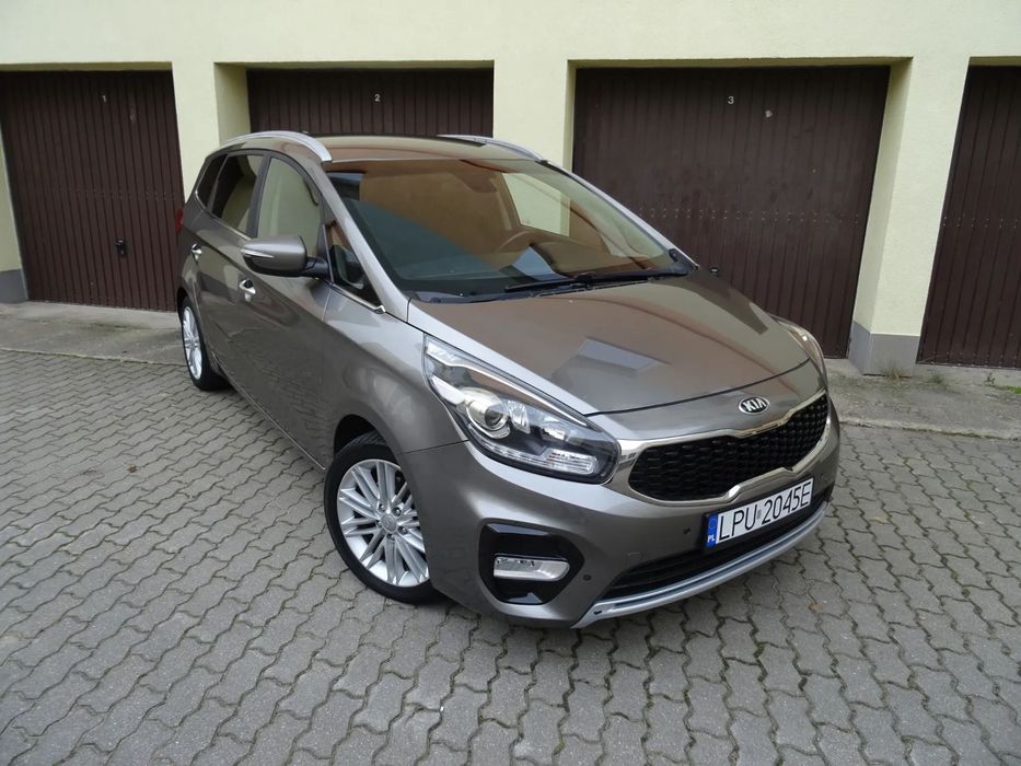 Kia Carens