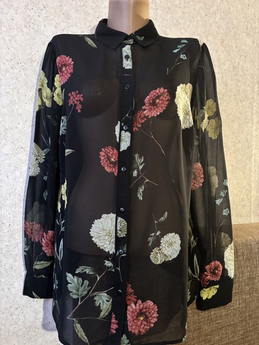 Яскраві нарядні блузи розмірів 54-56