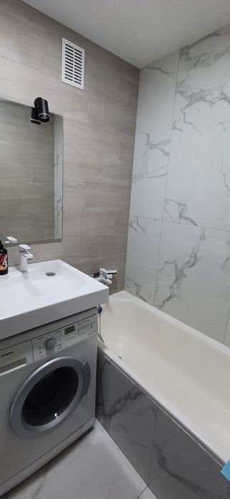 Квартира студія подобово