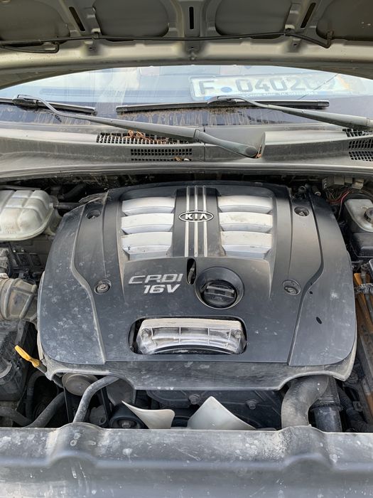 Разборка Kia Sorento 2,5d 02-07г стекло фара дверь мост