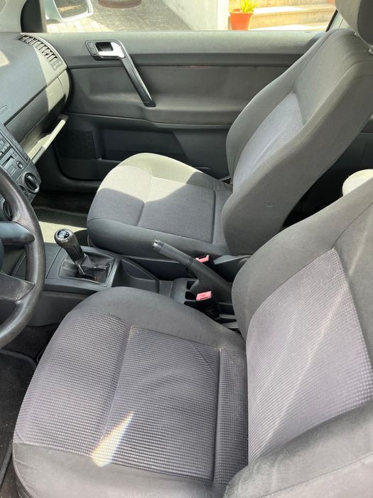 Carro Volkswagen Polo