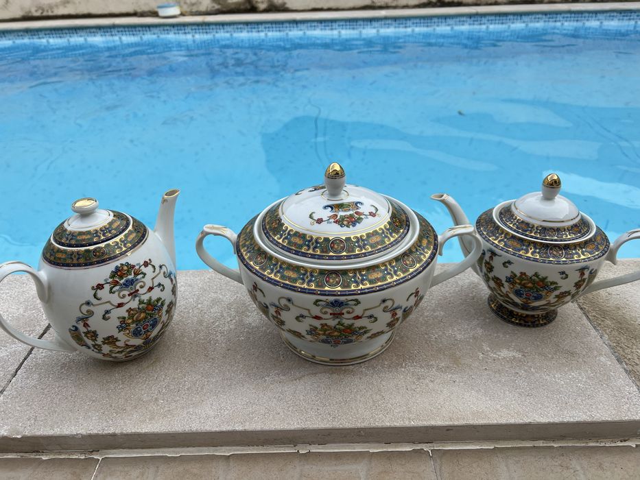 Conjunto de 3 loicas novas
