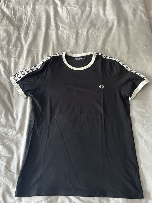t-shiry Fred Perry czarny rozmiar M