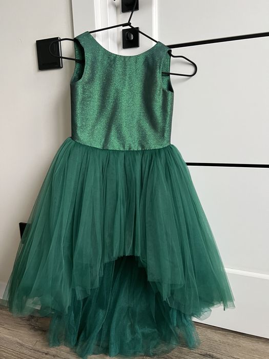 Святкова сукня на дівчинку