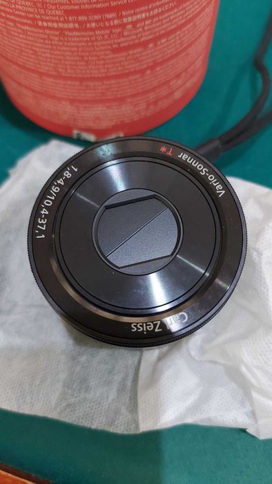 Sony Cyber-shot DSC-QX100 – Câmera Premium Wi-Fi / Carl Zeiss