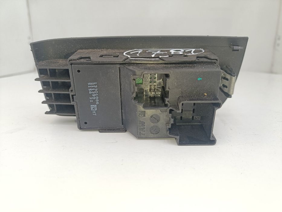 Comando / botão / interruptor vidros frente direito OPEL Astra J