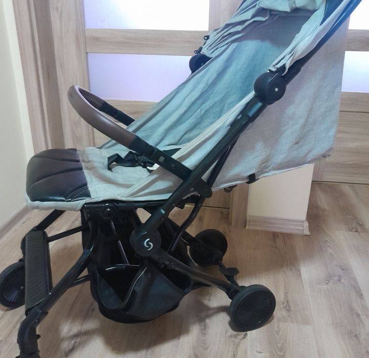 Okazją Lekki   wózek spacerowy spacerówka stan bdb  Skiddou