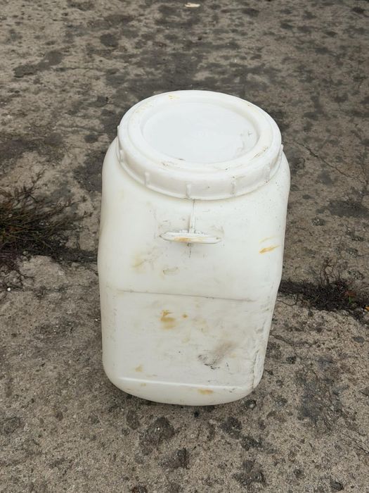 Бочка пластиковая бочка 60л Каменское, канистра пластиковая 20-25 л