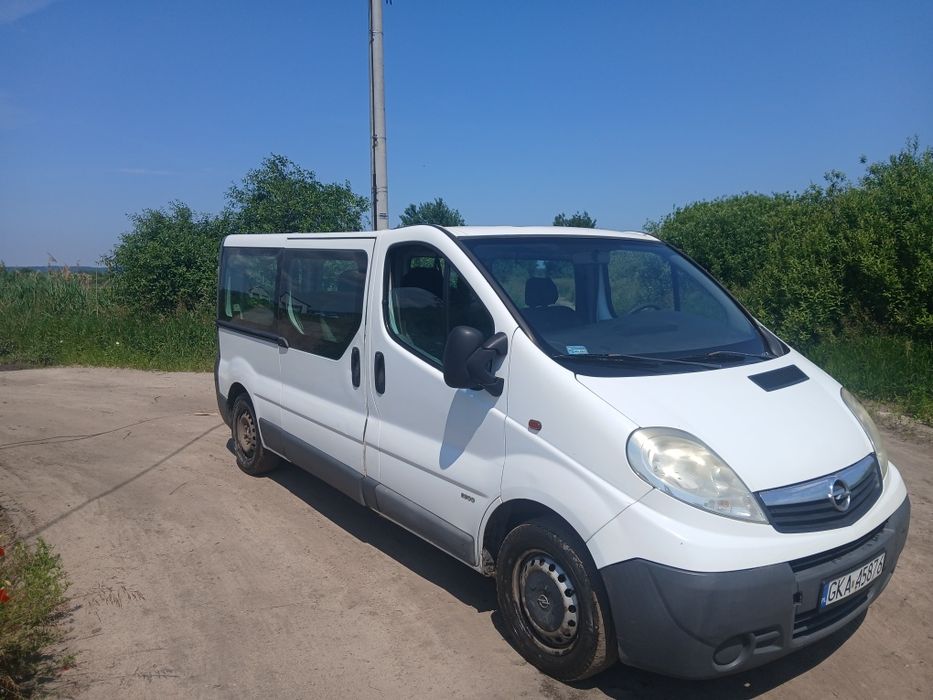 Opel vivaro 9-osobowy long 2.0 cdti cena z VAT