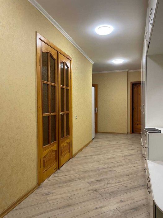 Оренда 3-КІМНАТНОї КВАРТИРИ вул. Бажова. буд 30.