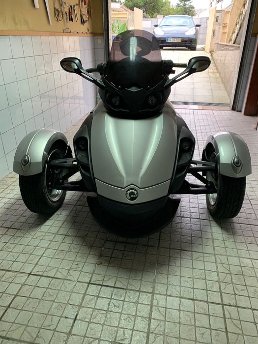 BRP Can-Am Spyder RS 990