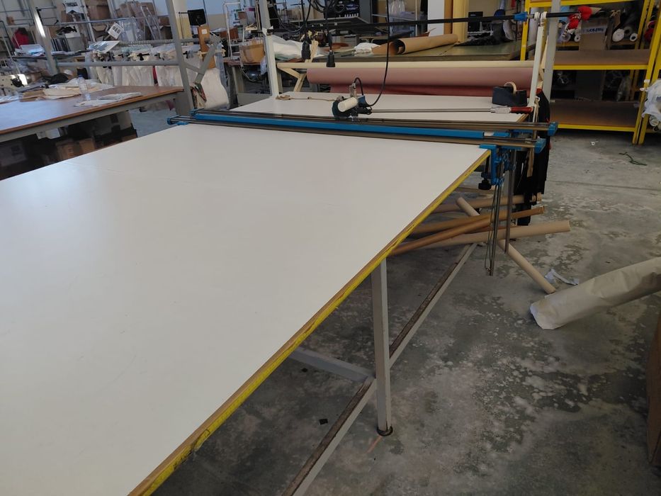 Mesas de corte Mesa de agulhas