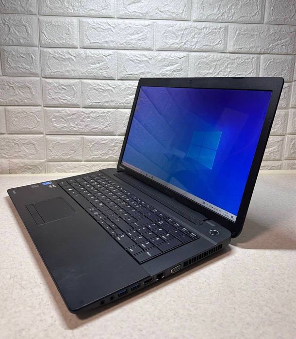 Ігровий Toshiba Satellite C70-B-20W