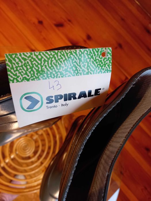 Kalosze Spirale nowe 43