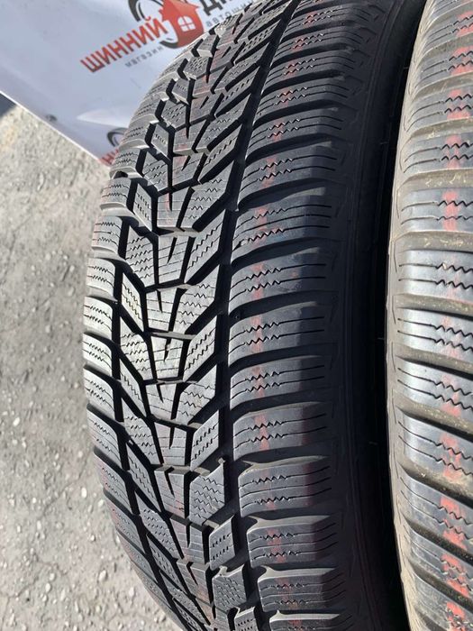 Шини 215/65 R17 Hankook зима 8мм