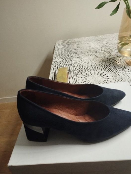 Buty półbuty czółenka Hispanitas r.37 skóra zamszowa