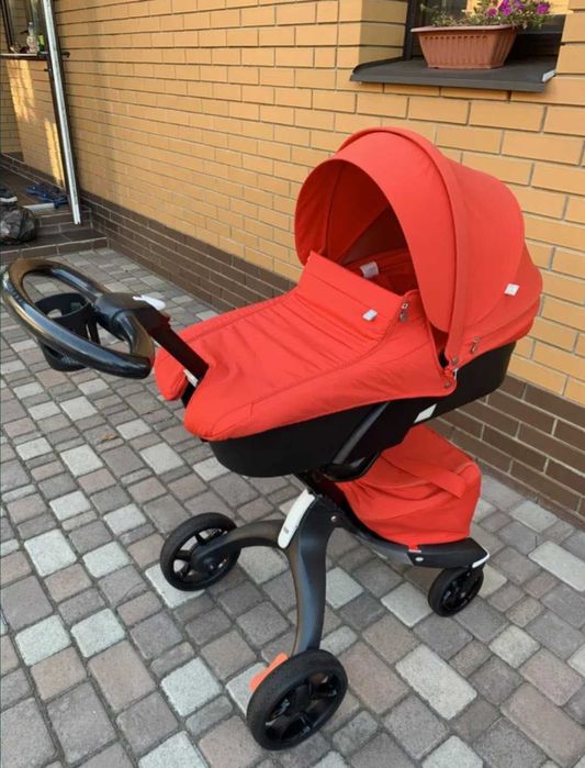 Каляска   Stokke