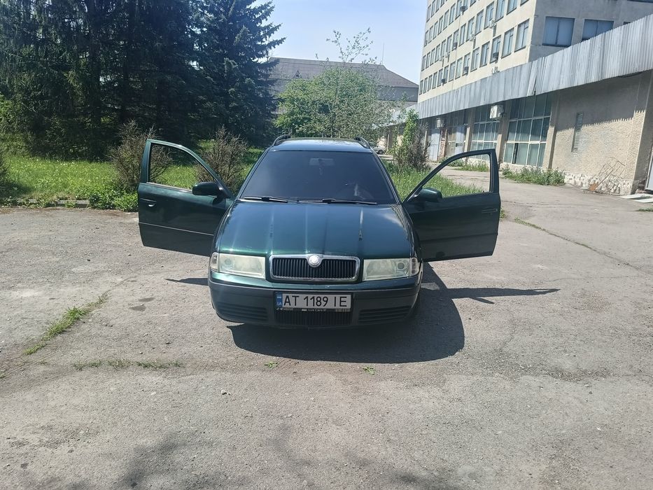 Продам шкода Октавія тур Мотор  Новий поміняний