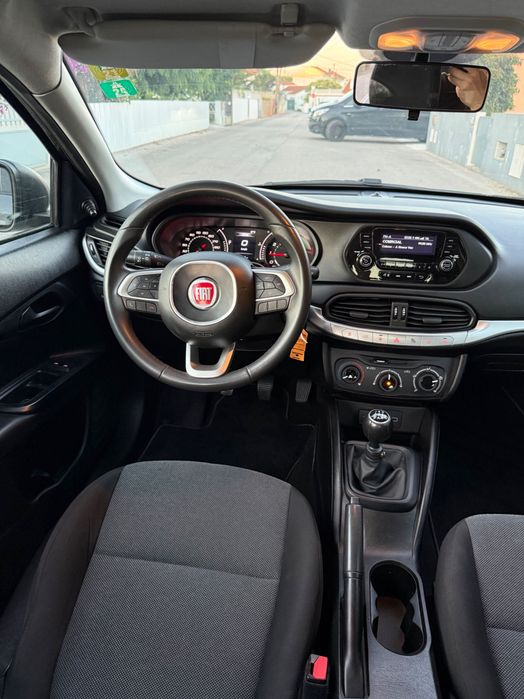 Fiat Tipo 1.4 MultiAir Gasolina | 2019 | 74.144 km |