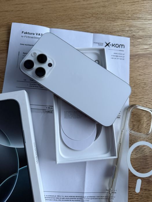 Apple iphone 16 pro max  256 stan idealny  x- com gwarancja