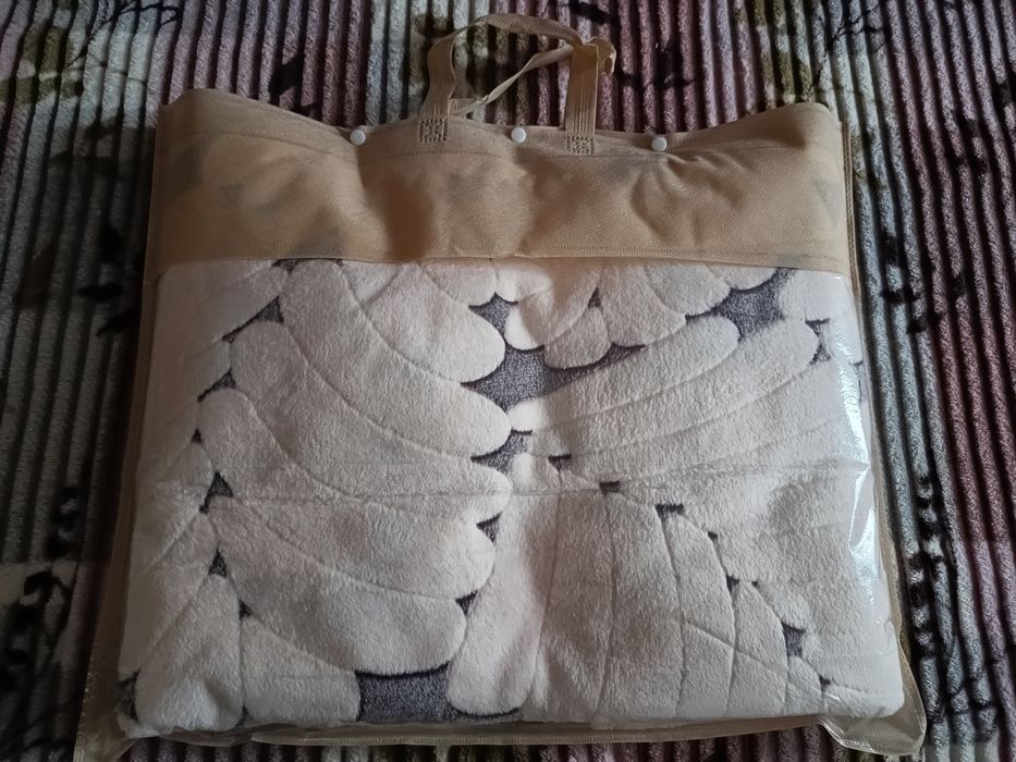 Шикарный плед в сумке евро размер