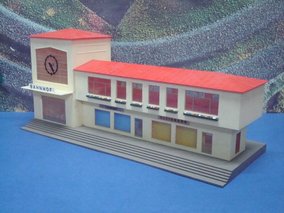 Kleinbanh H0 - Estação Ferroviária (Parte A) / Artigo Usado