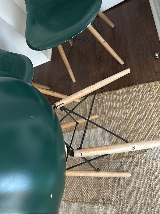 Cadeiras de plastico usadas