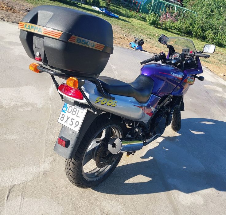 Kawasaki GPZ 500S