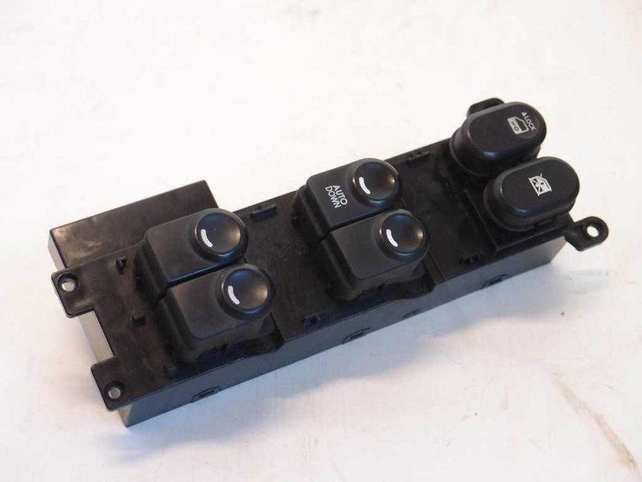 Panel sterowania szybami Hyundai i30