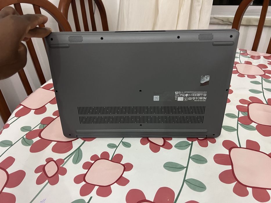 Lenovo IdeaPad 1