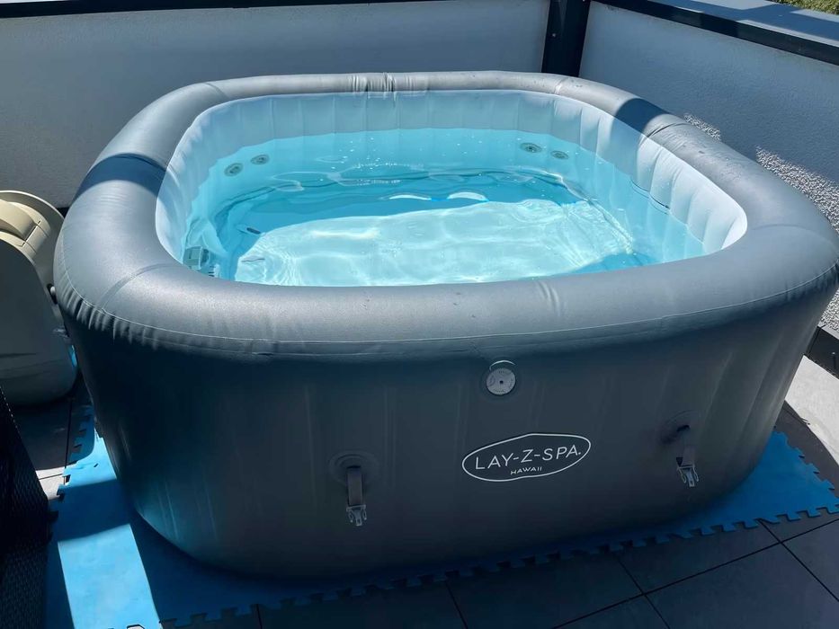 LAY-Z-SPA jacuzzi uzywane